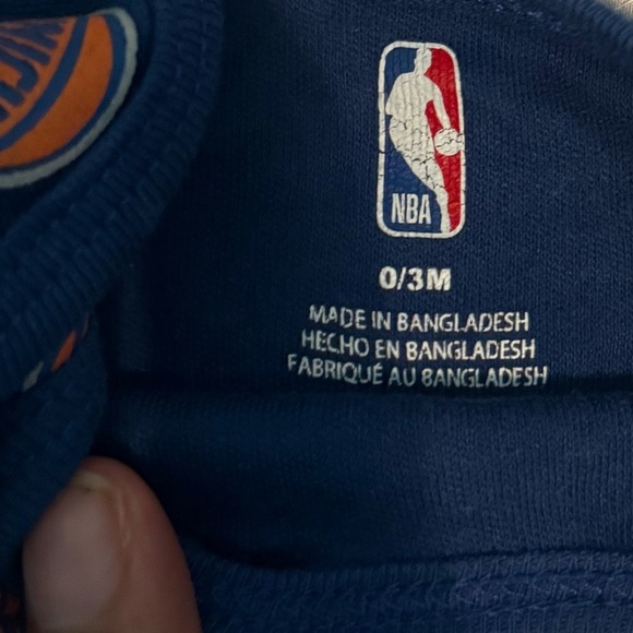 New York Knicks Onesie - Picture 2 of 2